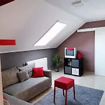 Apartment In 34590